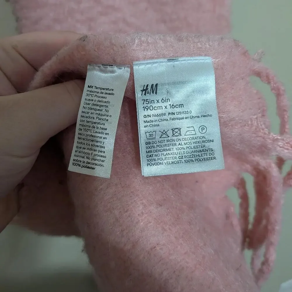H&M Coquette Pink Cozy Scarf With Textured Weave And Fringe
